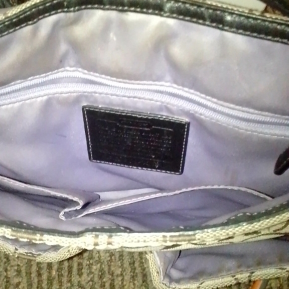 Coach Bag - Picture 3 of 4